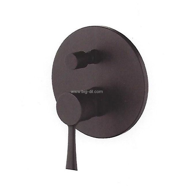 אינטרפוץ למקלחת 4 דרך יערה שחור מט מדגל אינטרפוץ למקלחת 4 דרך יערה שחור מט מדגל