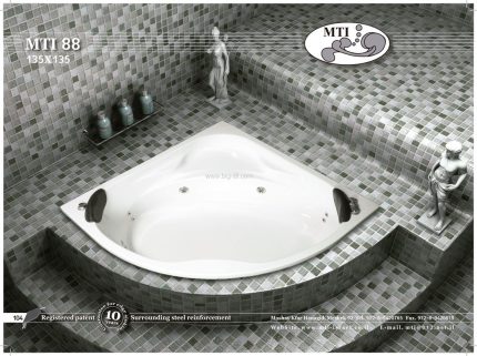 אמבטיה אקרילית  מחוזקת MTI 88  135* 135