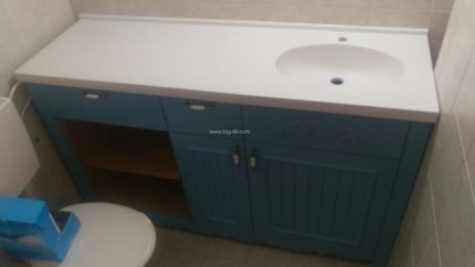 ארון אמבטיה גווטאמלה**ניתן לקבל בכל גודל** - תצוגה נוספת