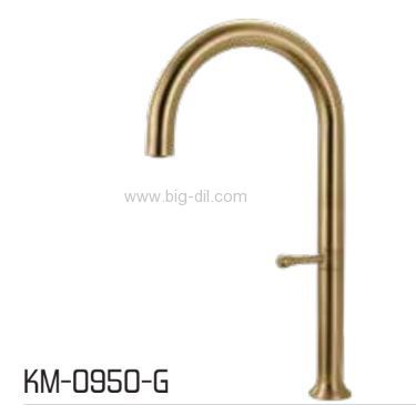 ברז גבוה זהב מוברש-KM0950G